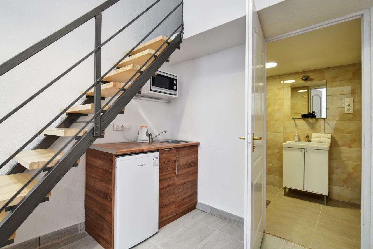 Heart Of Downtown Apartment Budapest Ngoại thất bức ảnh
