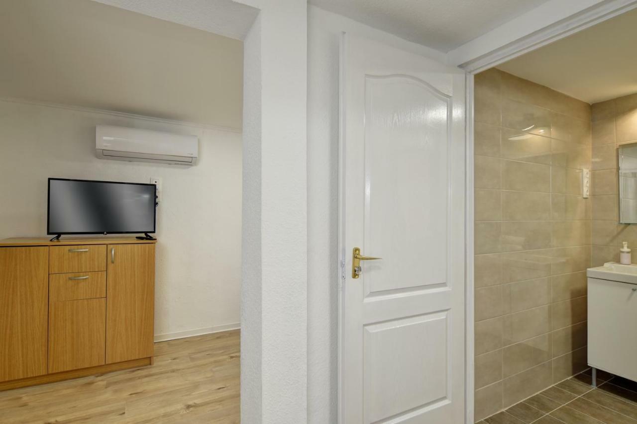 Heart Of Downtown Apartment Budapest Ngoại thất bức ảnh