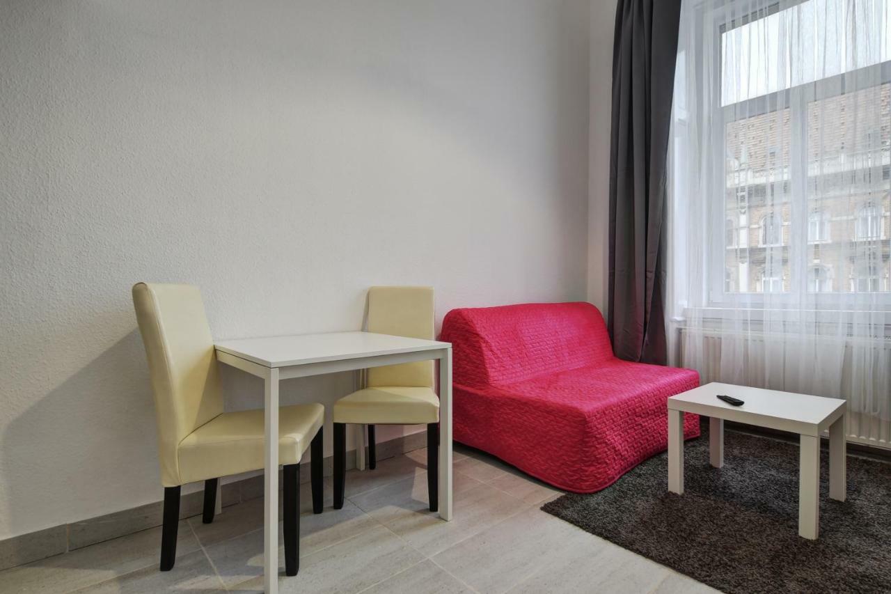 Heart Of Downtown Apartment Budapest Ngoại thất bức ảnh